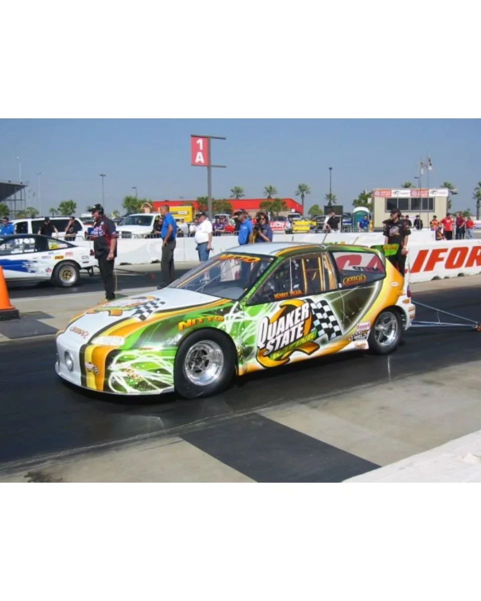 Kenny Tran Quaker State Civic 🏁🔥
The golden era of import drag racing. Kenny