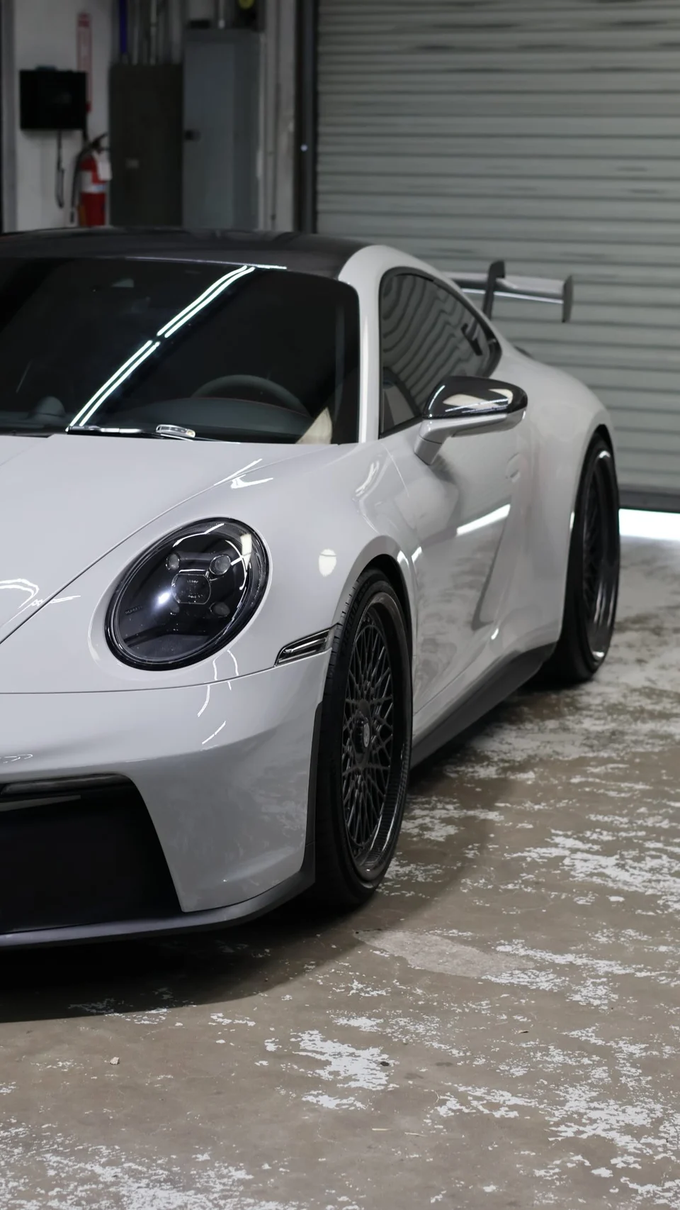 This Porsche GT3 just got even better.
✔️ Lightweight HRE performance wheels
✔️