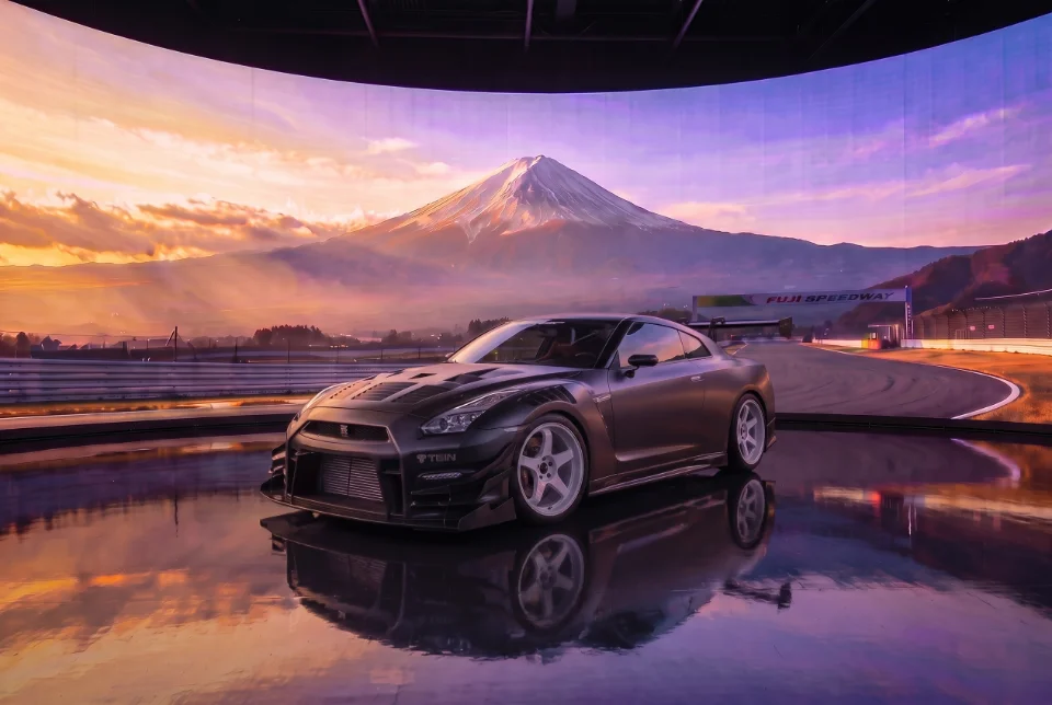 MAURICIO - WIDEBODY GTR